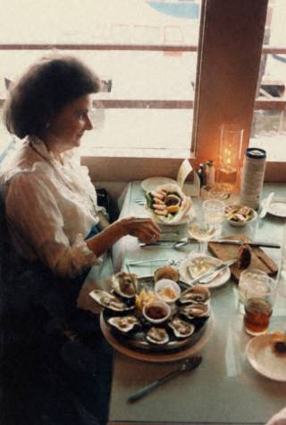 Oysters at Tassey's Pier, Savannah, Georgia