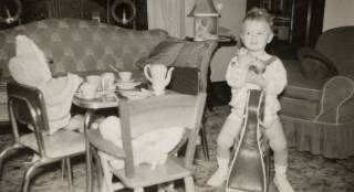 Patricia Beaver hosts an informal tea